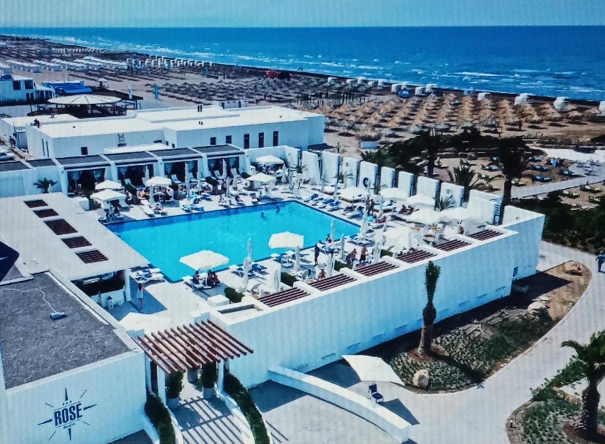 Sea Breeze Hotel Nardaran Kültér fotó